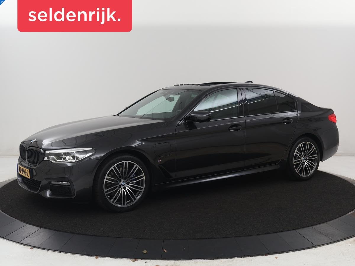 BMW 5-serie 530e iPerformance M Sport High Executive | Panor, Auto's, Automaat, Achterwielaandrijving, Gebruikt, 4 cilinders