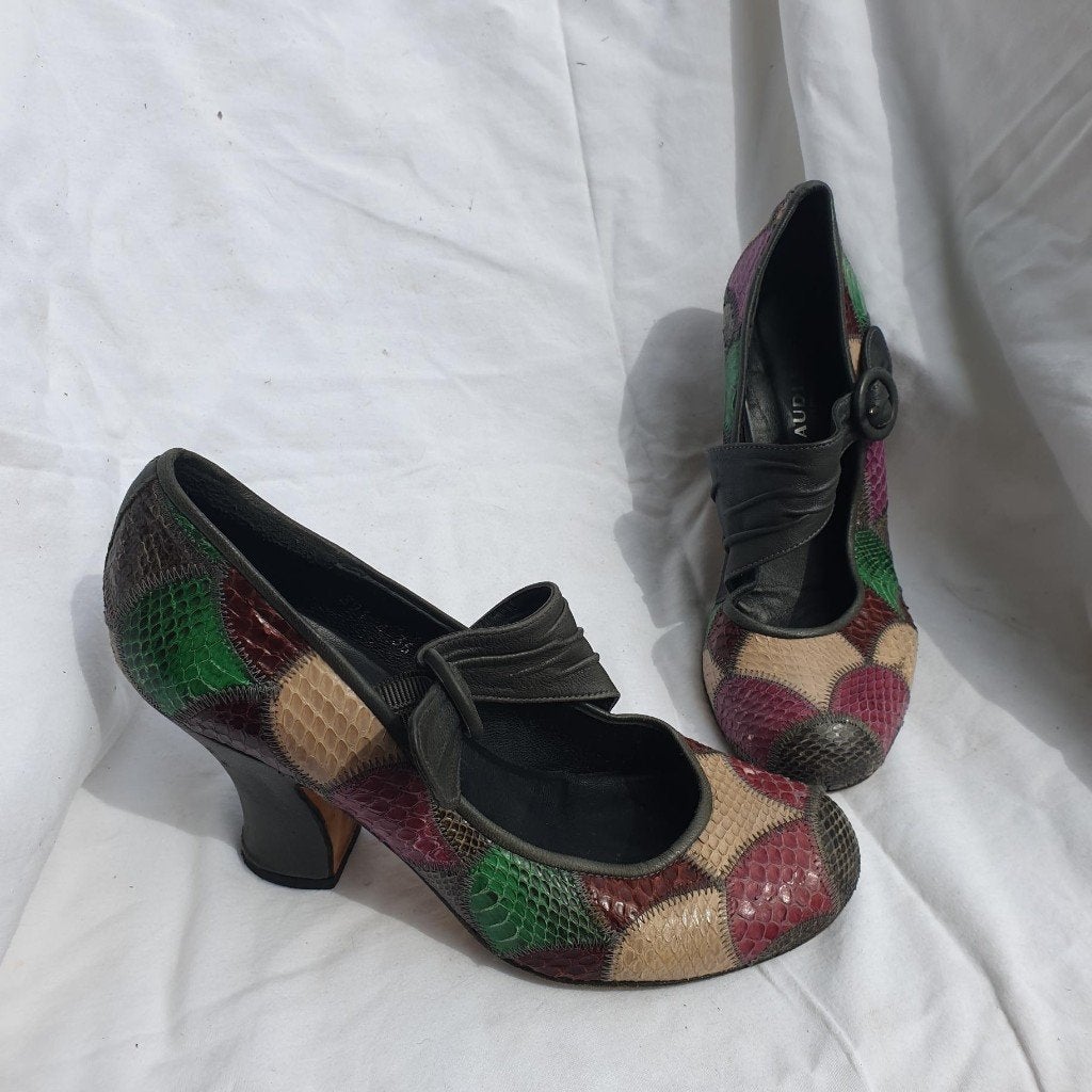 Gave gekleurde leren pumps! Mt 36. Merk Audley London, Pumps, Overige kleuren, ., Ophalen of Verzenden