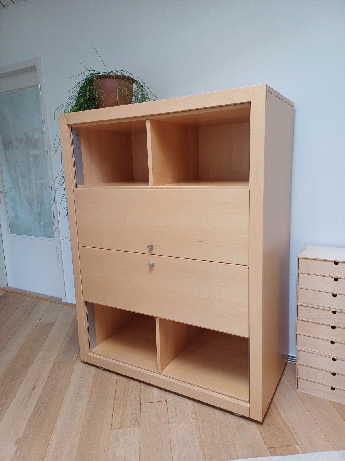 Houten TV-meubel / Kast met schuifdeuren, Gebruikt, 100 tot 150 cm, Ophalen of Verzenden, Overige houtsoorten