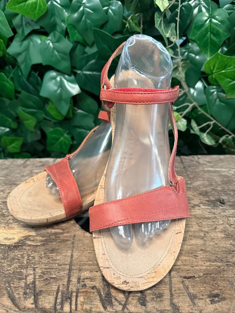 Nieuwe mooie leren sandalen van teva maat 41, Teva, Nieuw, Roze, Teva
