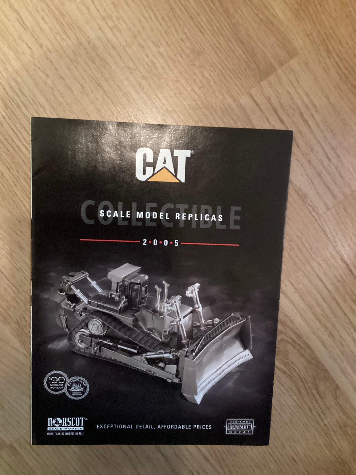 Norscot/Caterpillar folder, Ophalen of Verzenden, Zo goed als nieuw, Overige typen