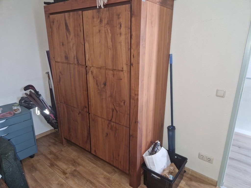 KOOPJE EIKEN  broodkast 1.40breed; 60cm diep en 1.90 hoog, Ophalen, Zo goed als nieuw