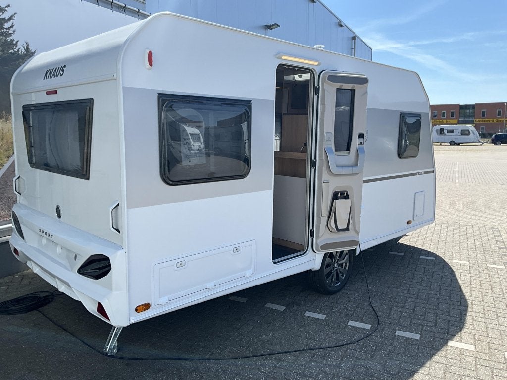 Knaus Sport 450 FU FRANSBED-MOVER-NIEUW, Bedrijf, Overige typen, 4 tot 5 meter, Knaus