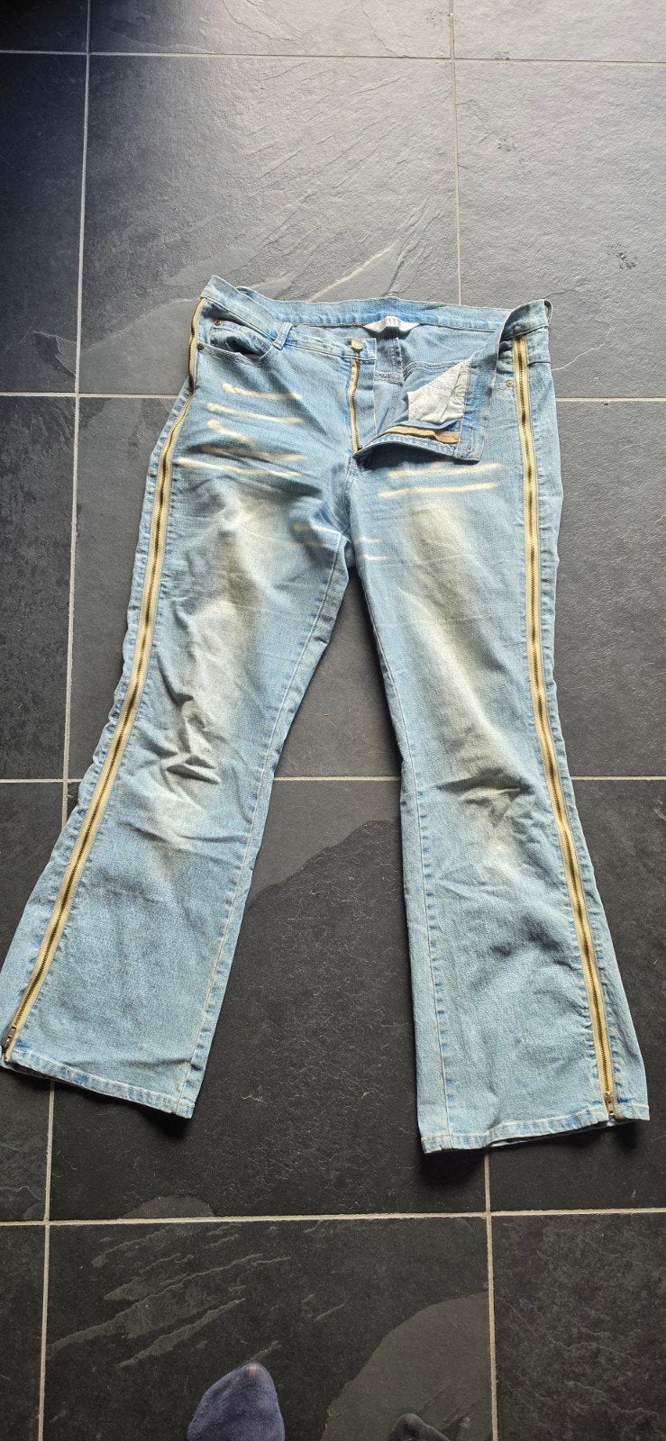 Unieke jeans met ritsen, lichtblauw, Blauw, Overige jeansmaten, Ophalen of Verzenden, KITT