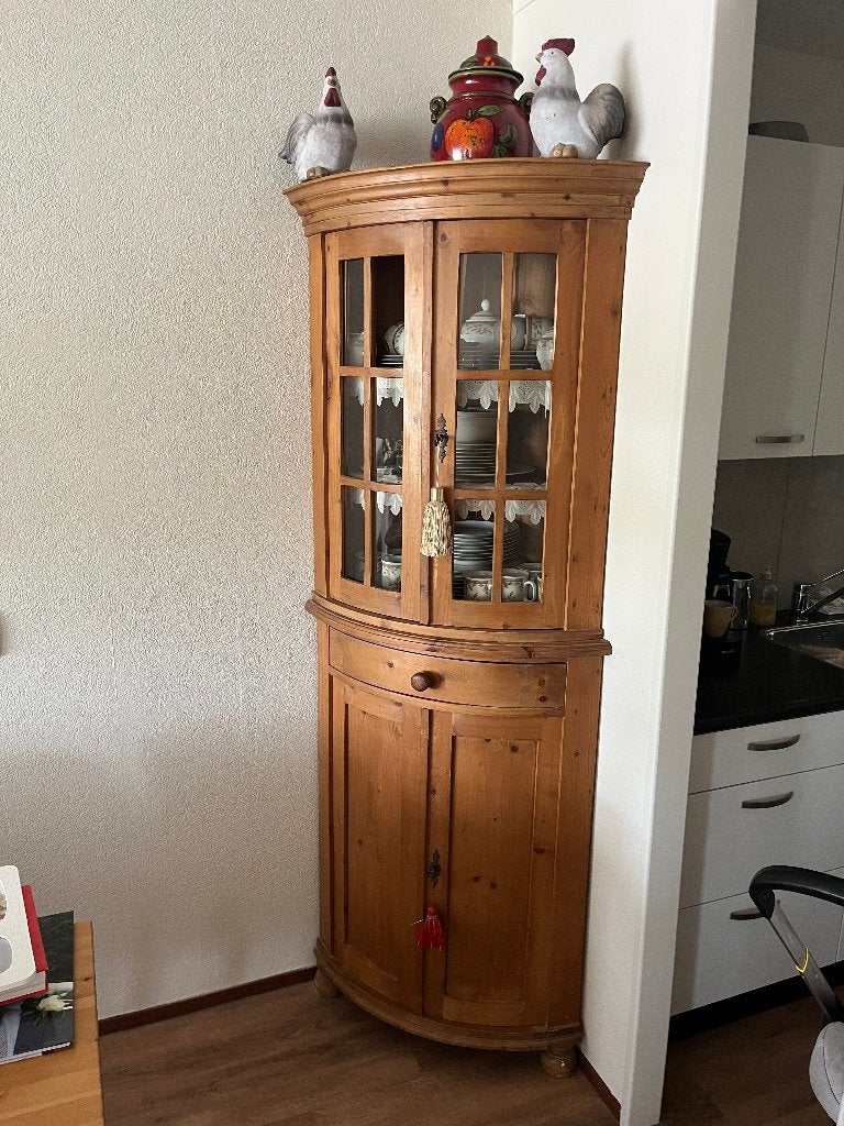 hoek servieskast, Ophalen, Minder dan 50 cm, Gebruikt, Met deur(en)