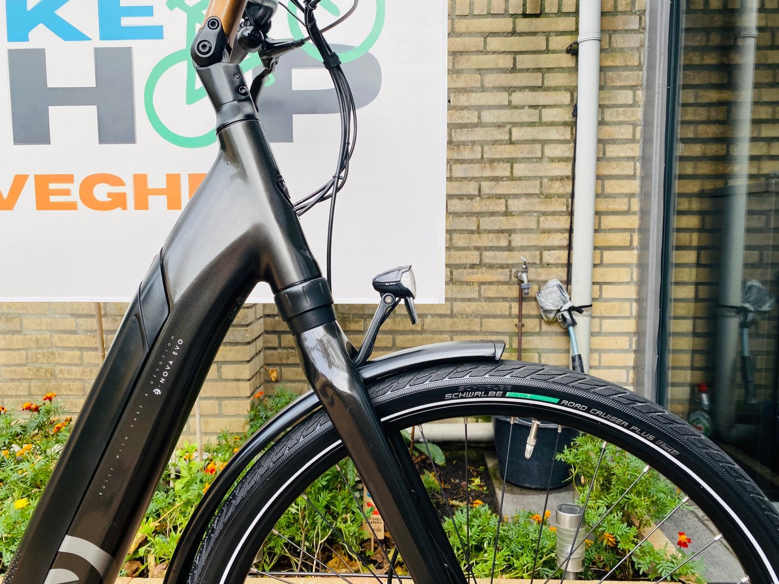 Elektrische Koga E.Nova.Bosch Middenmotor Active Line Plus, Fietsen en Brommers, Zo goed als nieuw, 5467kc, Bike shop veghel, 56 cm of meer