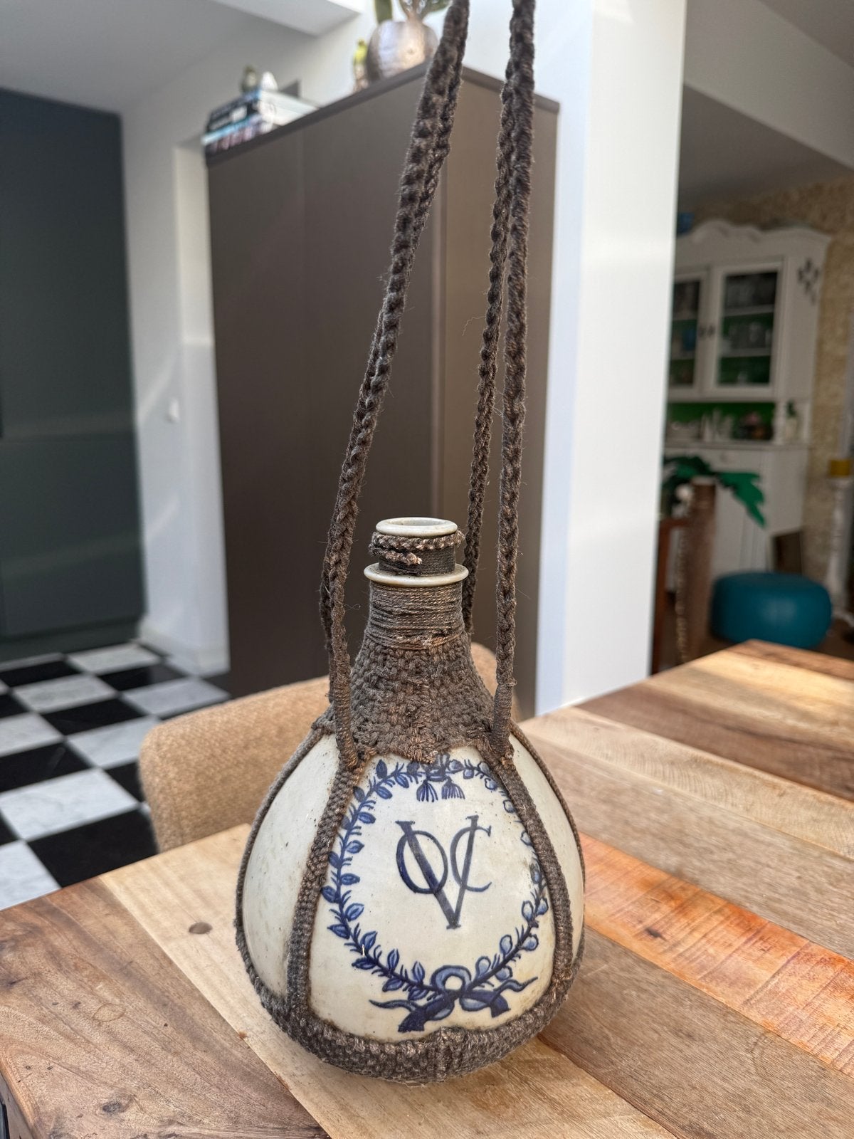 Antieke VOC kruik met gevlochten omhulsel, Antiek en Kunst, Ophalen of Verzenden
