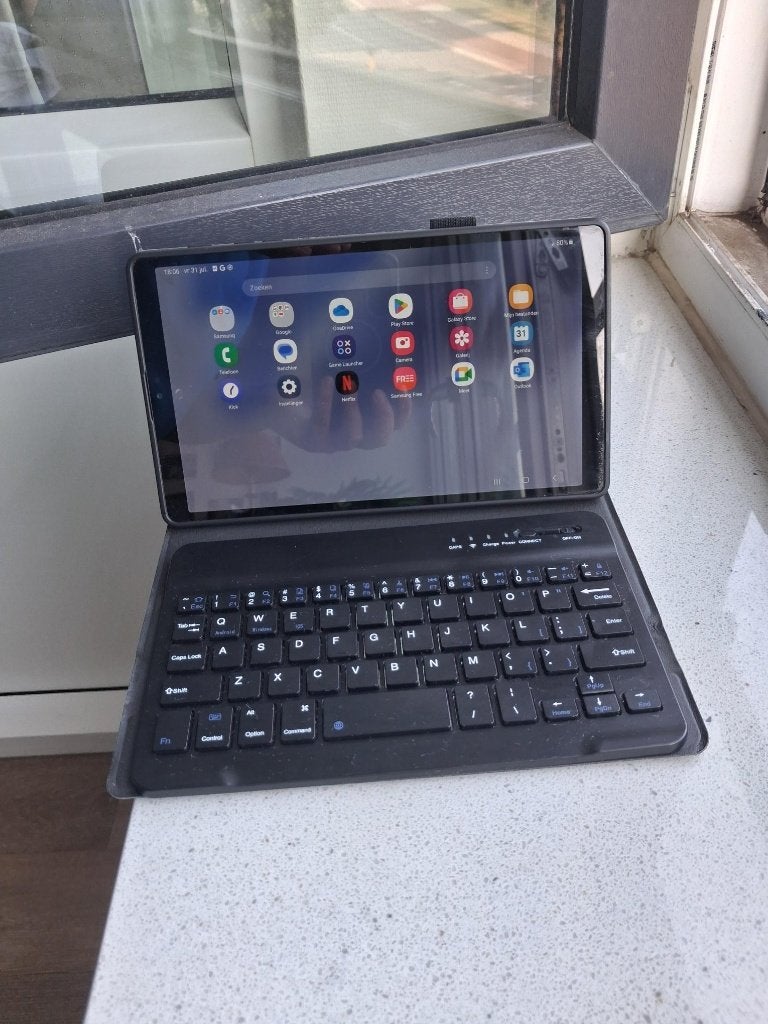 Galaxy Tab A7 32 GB ZWART MET ZWARTE HOES EN TOETSENBORD., Computers en Software, Android Tablets, 32 GB, Samsung Galaxy tablet A7
