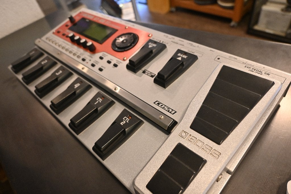 Boss GT-10B BASS Effects Processor, Roland Corporation, 20000 Imperial Hwy, Cerritos, CA 90703, USA, Boss, Support@roland.com