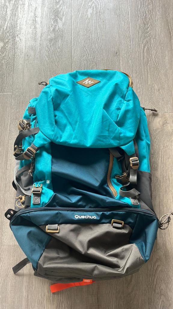 Quechau backpack 50 L inclusief regenhoes, Overige merken, 40 cm of meer, Nieuw, Ophalen of Verzenden