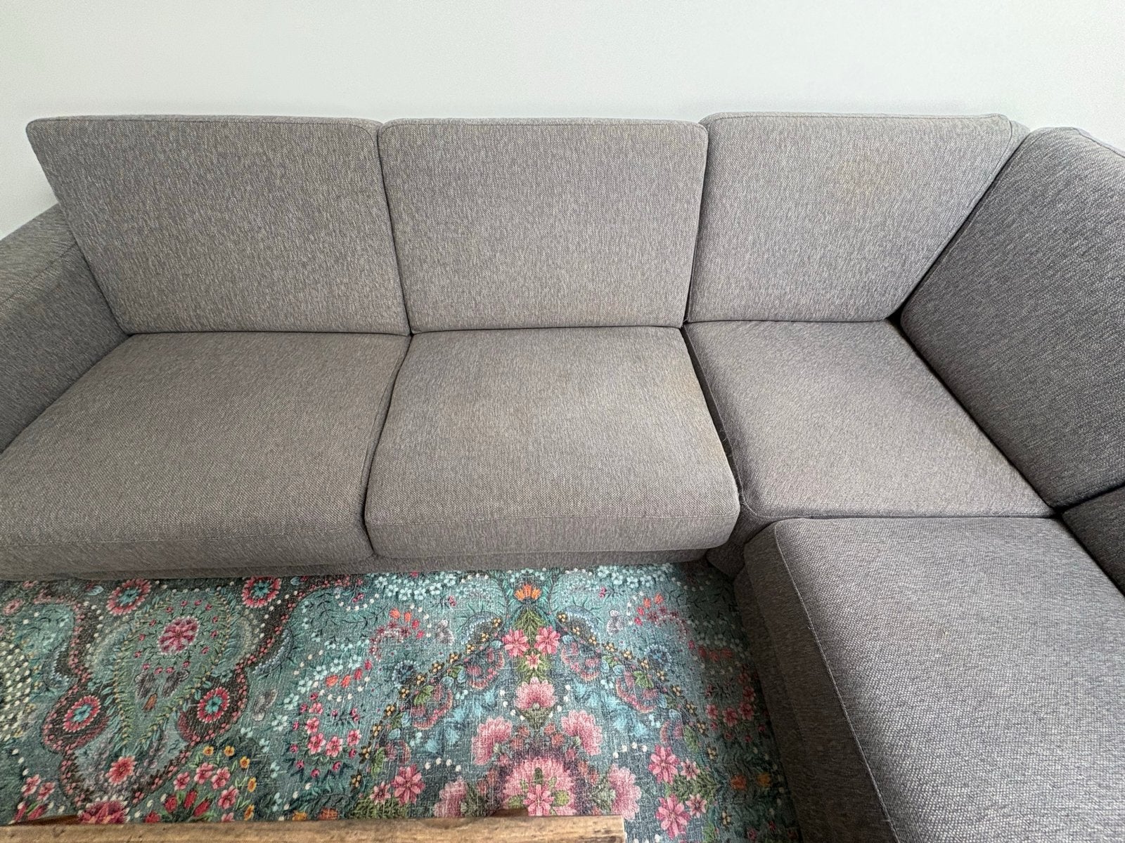 Grijze hoekbank met poef: n-joy diva (272 x 217 x 98 cm), Ophalen, Gebruikt, Stof