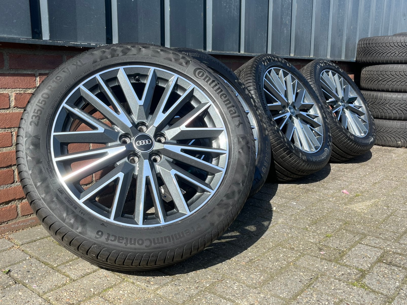 19 inch Originele Audi Q3 Zomerset Continental, Audi, Gebruikt, Banden en Velgen, 235 mm