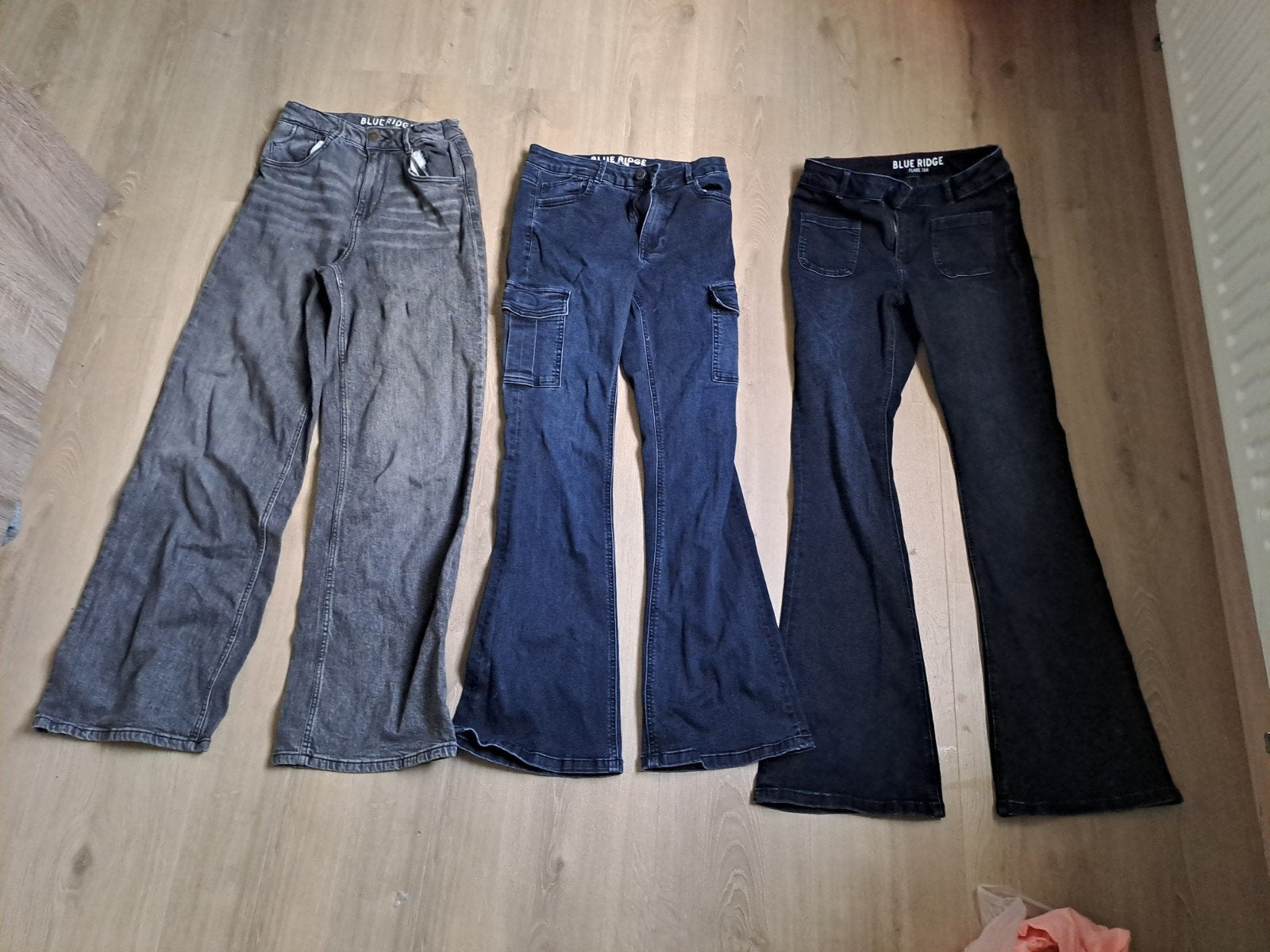 3 broeken maat 158/164.   1 voor 20 euro 3 voor 50 euro, Kinderen en Baby's, Kinderkleding | Maat 164, Broek, Meisje, Ophalen of Verzenden
