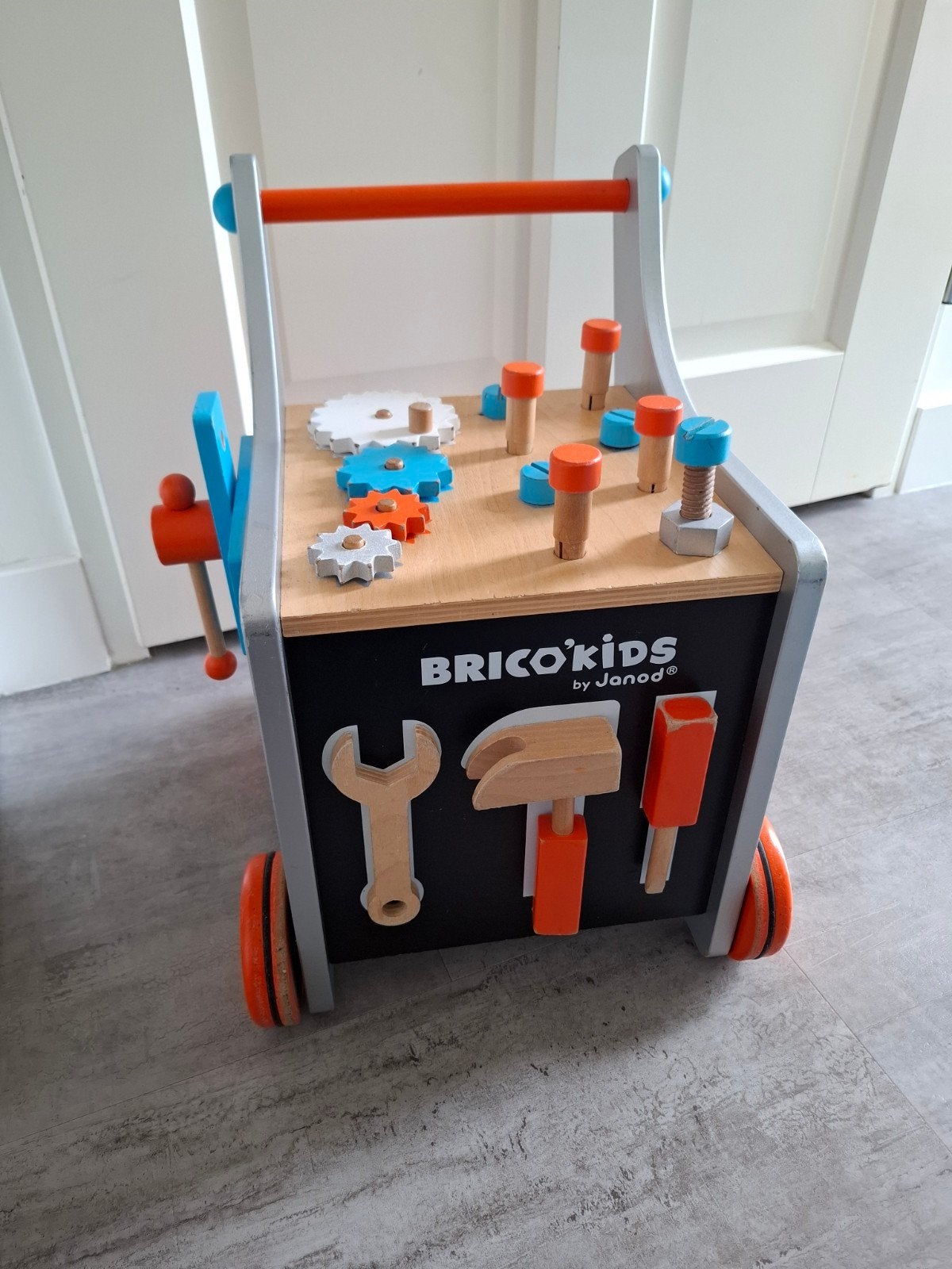 Degelijk houten loopkar van Brico Kids, Ophalen