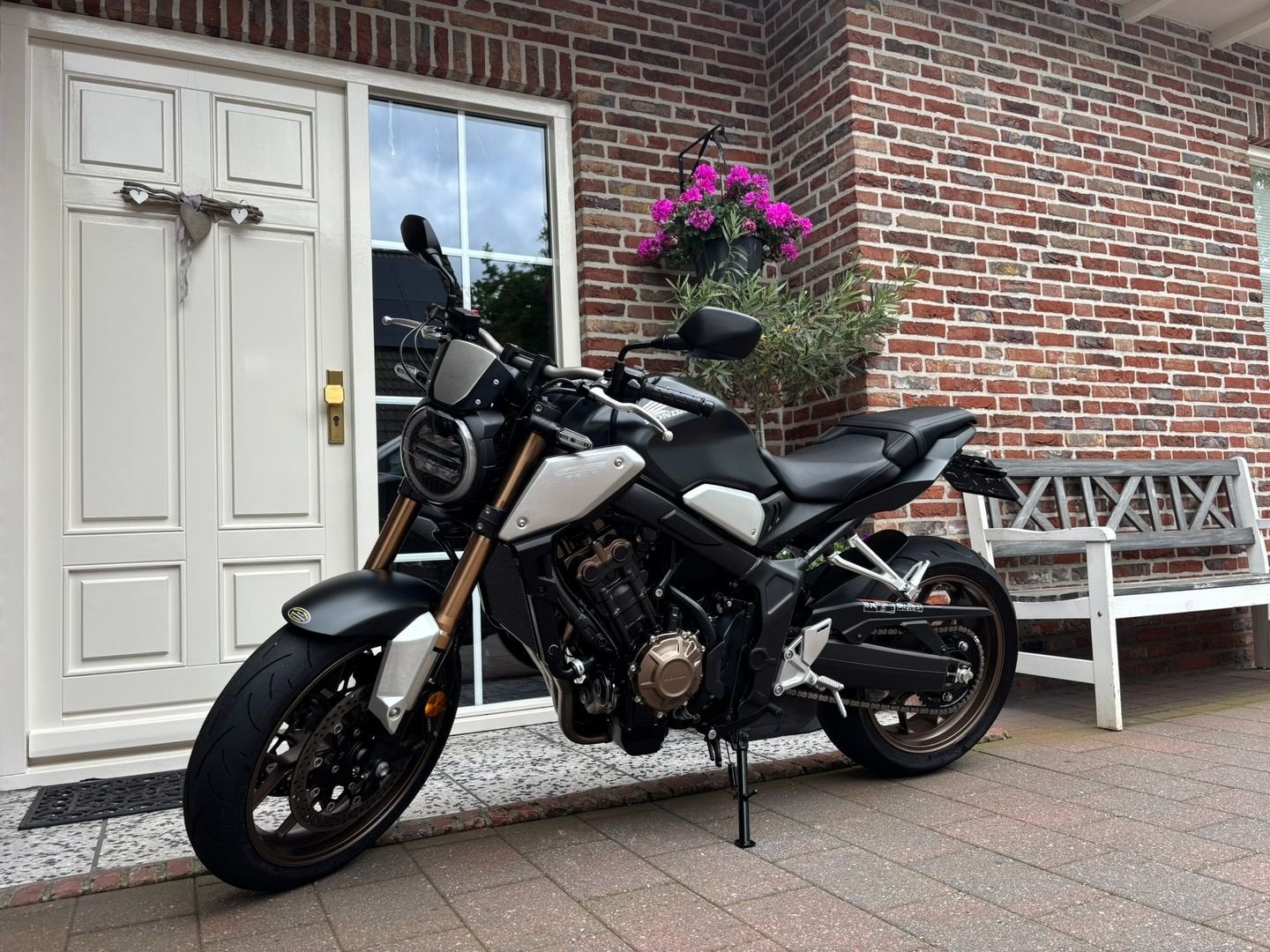 HONDA CB 650 R neo sports cafe cb650 ra (bj 2023) CB650RA, Motoren, Motoren | Honda, Bedrijf, Naked bike, meer dan 35 kW, 4 cilinders