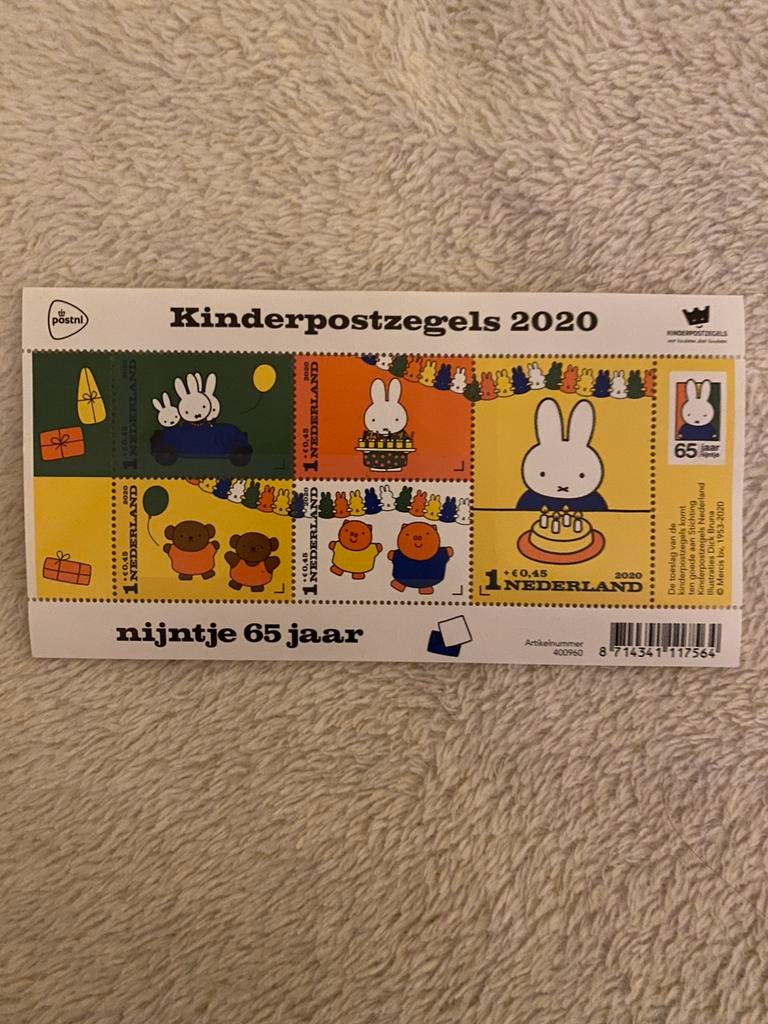 Te koop: velletje NIJNTJE 65 jaar postzegels! Nieuw!, Ophalen of Verzenden
