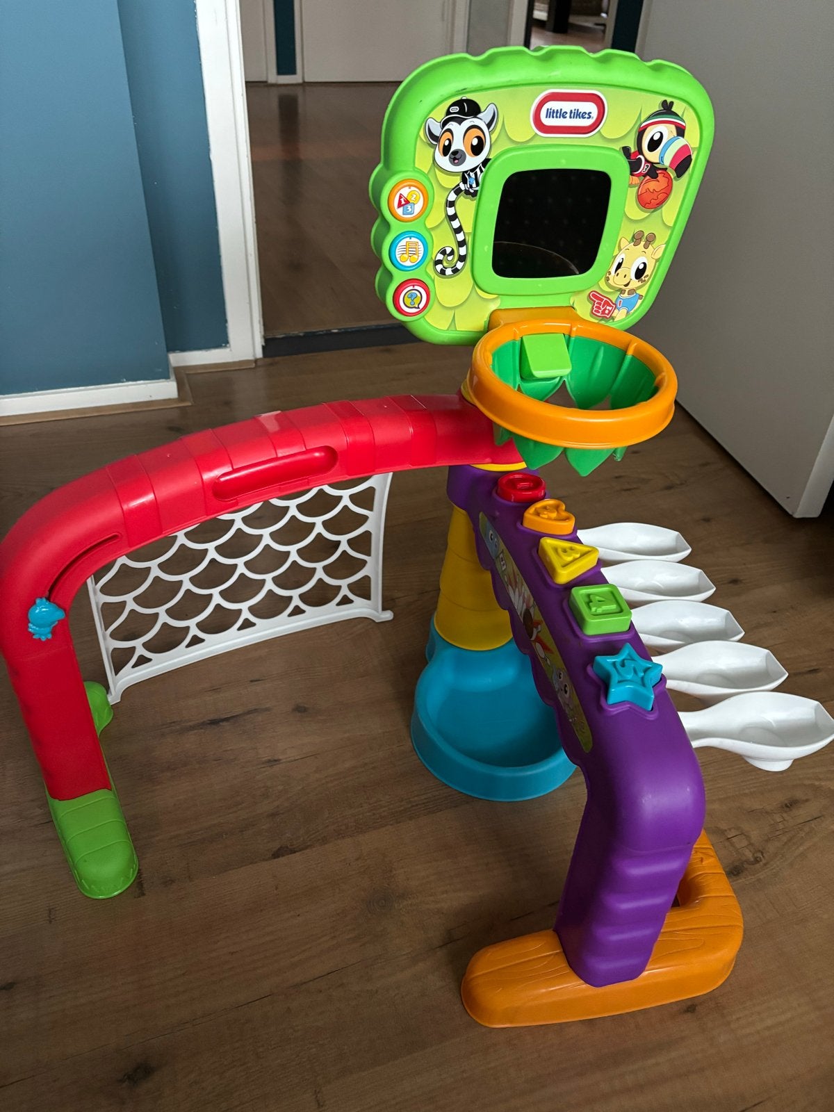 Little Tikes 3-in-1 Sportcentrum: Voetbal, Basketbal, Piano, Ophalen of Verzenden, Zo goed als nieuw, Jongen of Meisje