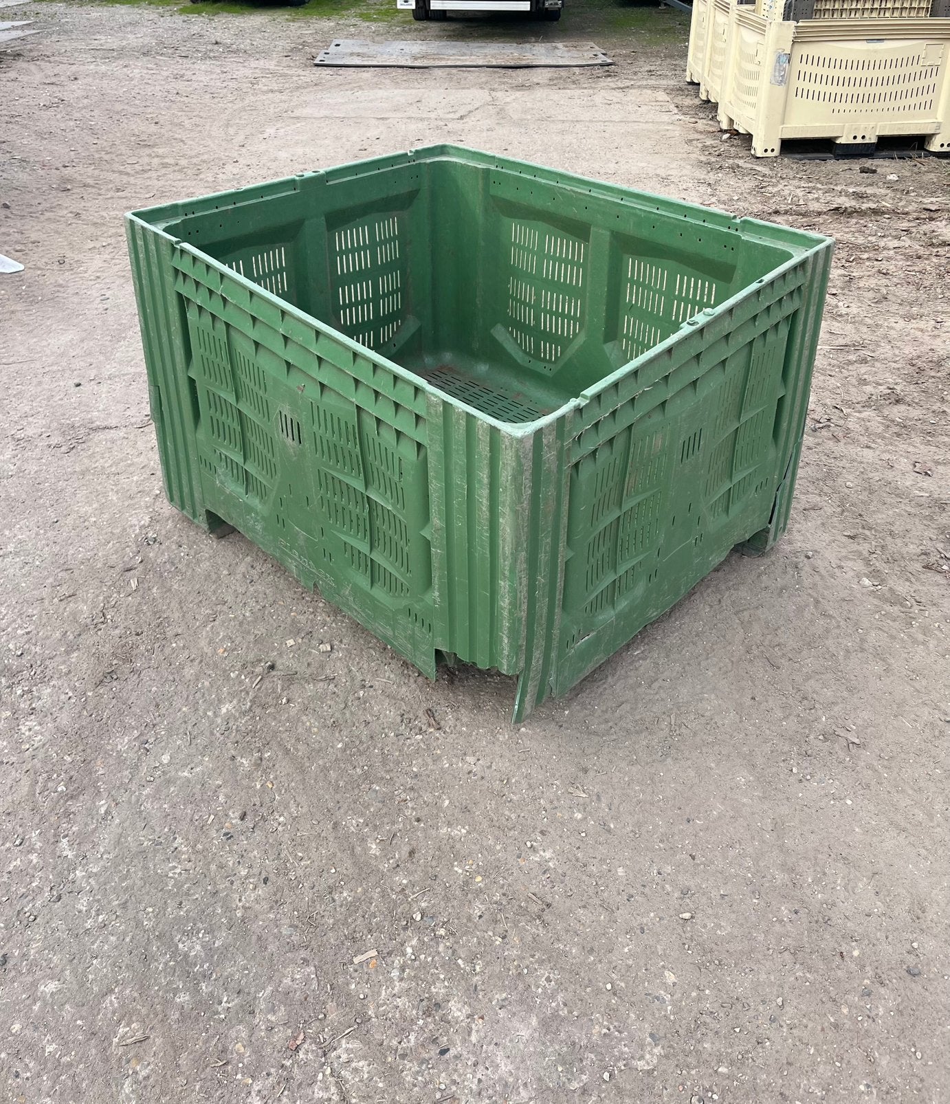 Plastic kist / slowfeeder / Palletbox 🐎, Ophalen, Zo goed als nieuw, Minder dan 35 cm