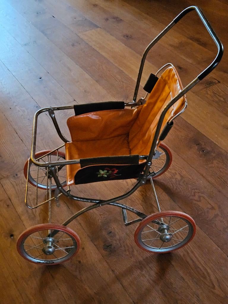 Vintage poppenwagen, Antiek en Kunst, Antiek | Speelgoed, Ophalen of Verzenden