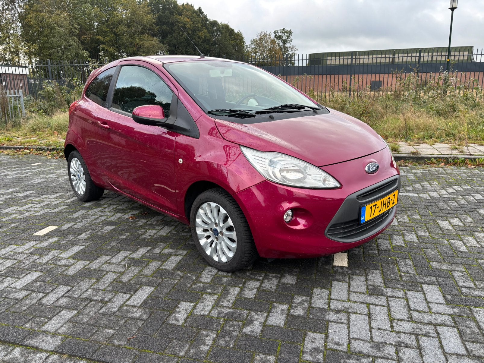 Ford Ka Titanium 2009 weinig kilometers nap, Voorwielaandrijving, Stof, Overige kleuren, Ka