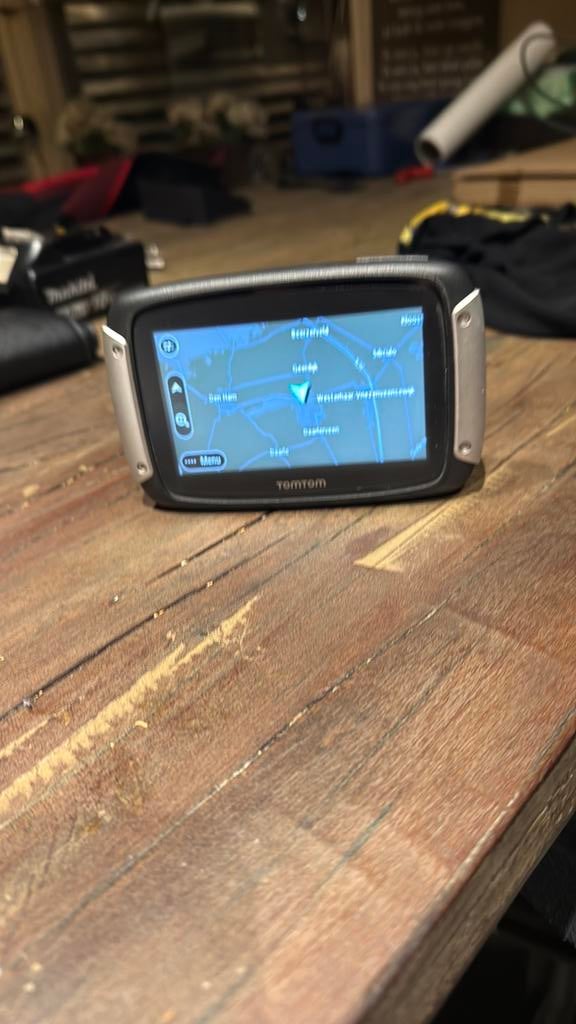 TomTom 400 motor navigatie met toebehoren, Motoren, Ophalen of Verzenden, Zo goed als nieuw