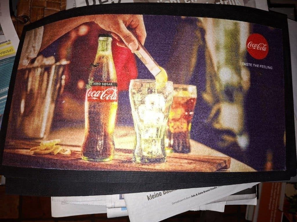 3 onderleggers reclame coca cola, Verzamelen, Ophalen of Verzenden, Nieuw, Gebruiksvoorwerp