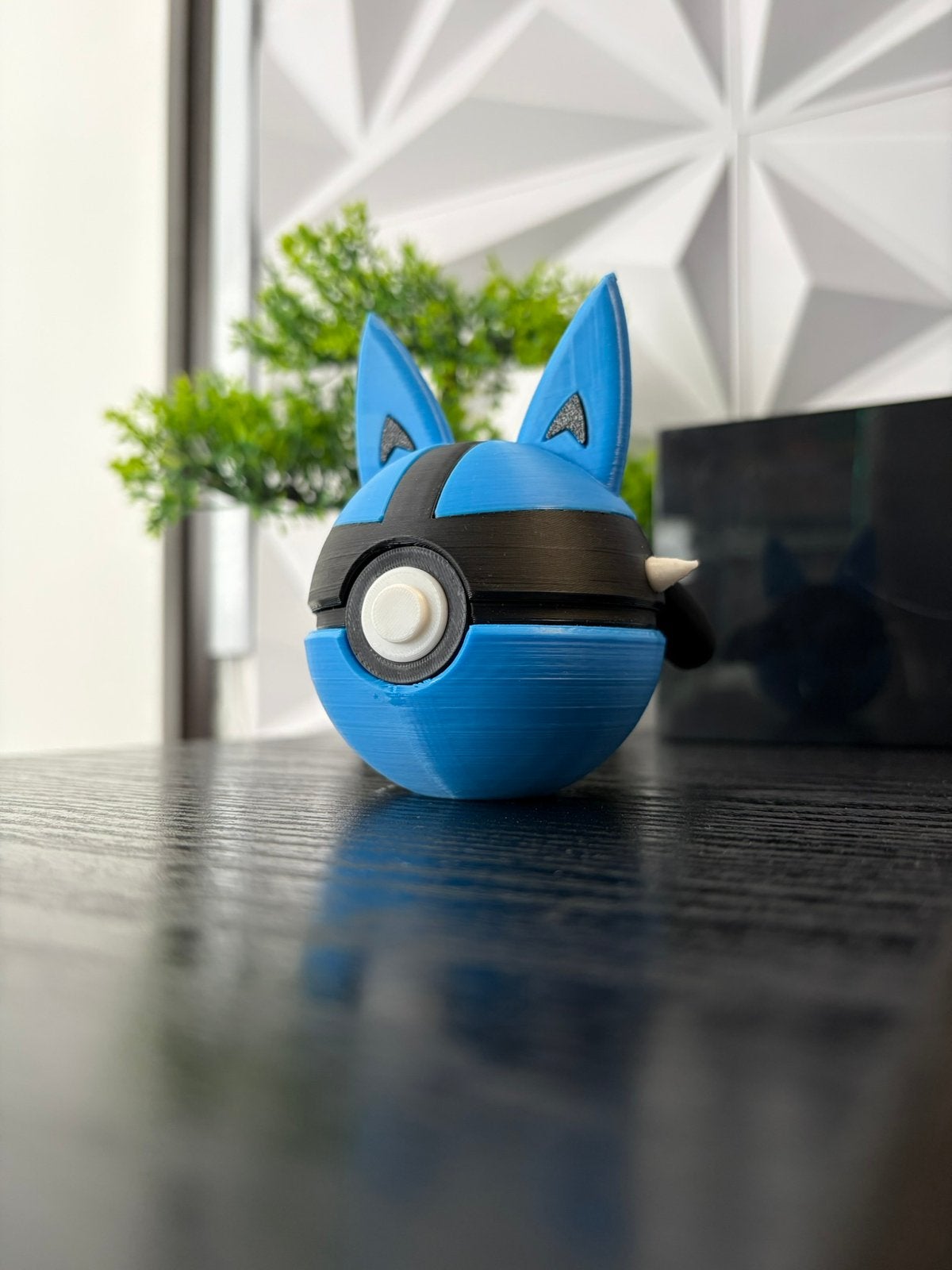 Lucario Pokeball, Verzamelen, Poppetjes en Figuurtjes, Ophalen of Verzenden