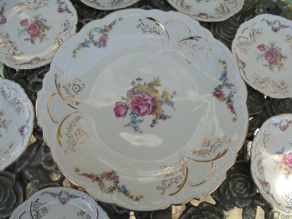 Gebakschaal Bavaria met groot bloemboeket oa roze roos goud, Ophalen of Verzenden