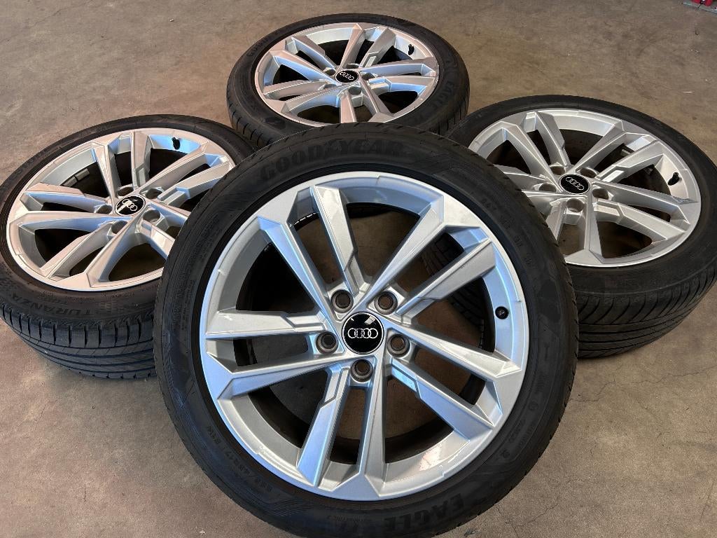 Diversen 17 inch originele velgen + zomerbanden Audi A3 8Y, Audi, Gebruikt, Banden en Velgen, 17 inch