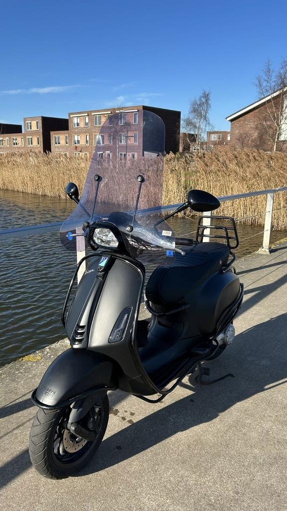 Vespa Sprint Zwart - Slechts 12.553 km - Zeer Nette Staat, Ophalen, Overige modellen, Benzine, 50 cc