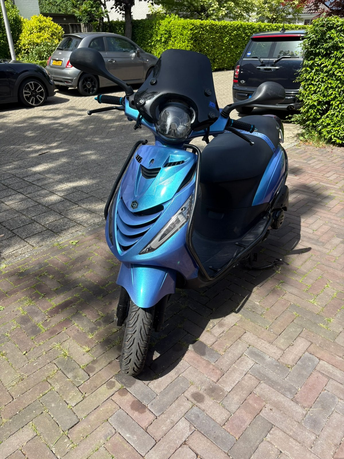 Piaggio zip 2023, Fietsen en Brommers, Scooters | Piaggio, Ophalen, Maximaal 45 km/u, Zip, Zo goed als nieuw