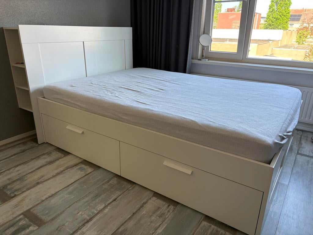 Wit ikea bed BRIMNES, Huis en Inrichting, Ophalen, Wit, Tweepersoons, 140 cm