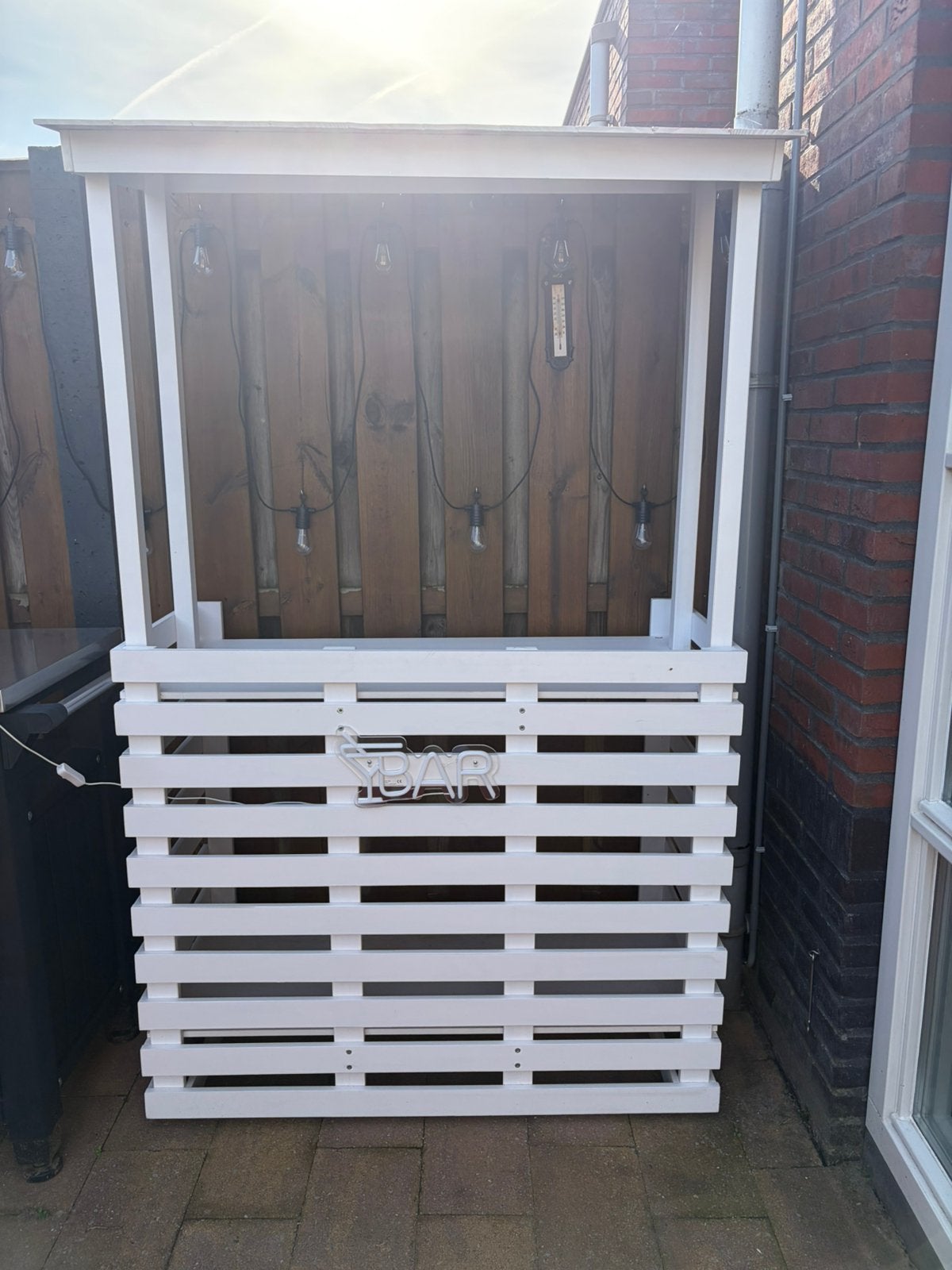 VidaXL bar wit met dakje, Ophalen, Zo goed als nieuw, Rolsteiger of Kamersteiger, Minder dan 2 meter