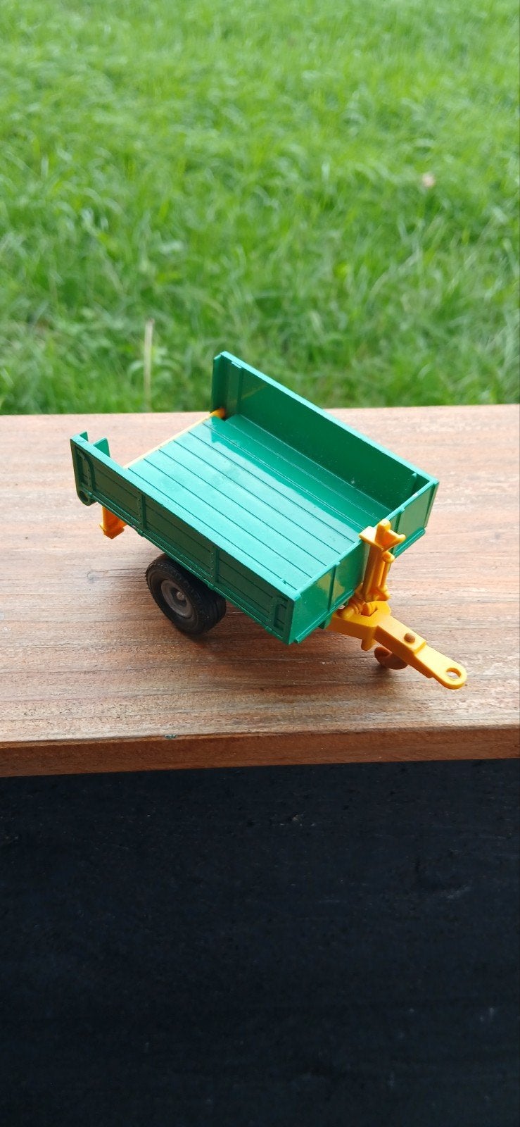 Vintage Britains Tipping Trailer 1979 - Groen/Geel, Ophalen of Verzenden, Gebruikt