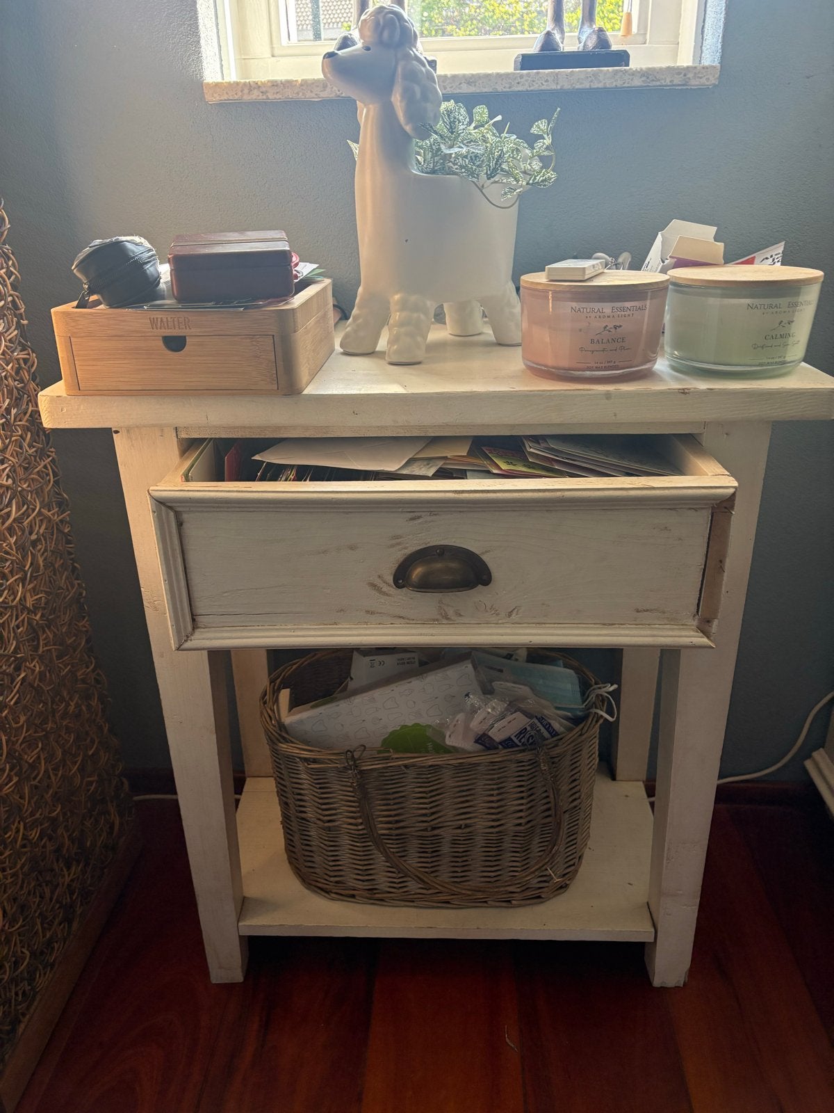 Romantisch white washed ladekastje/gangkastje, Huis en Inrichting, Kasten | Ladekasten, Ophalen, Minder dan 50 cm, Gebruikt, 1 of 2 laden