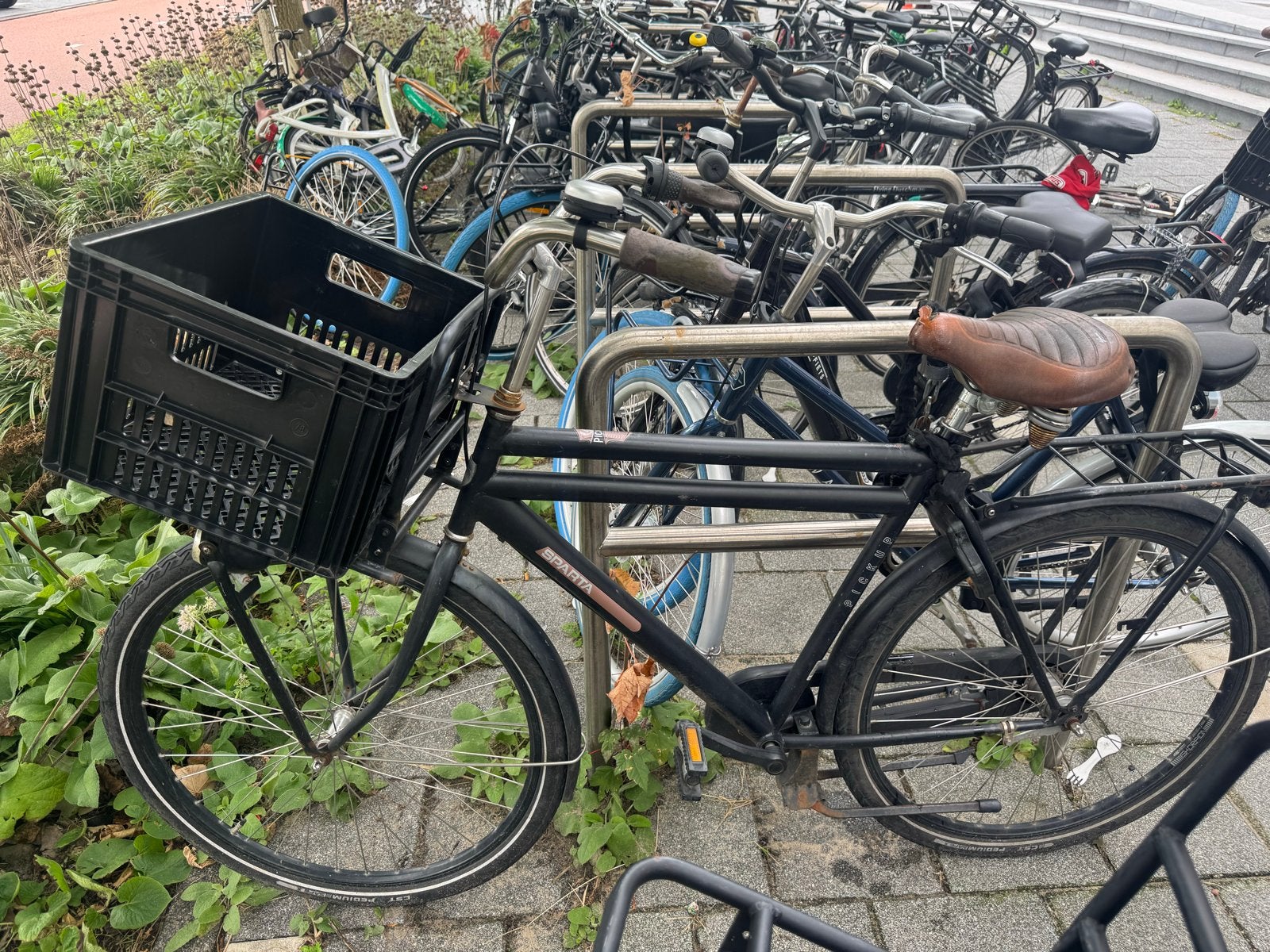 Sparta fiets met krat, recent onderhoud en slot, Ophalen, Gebruikt, Sparta