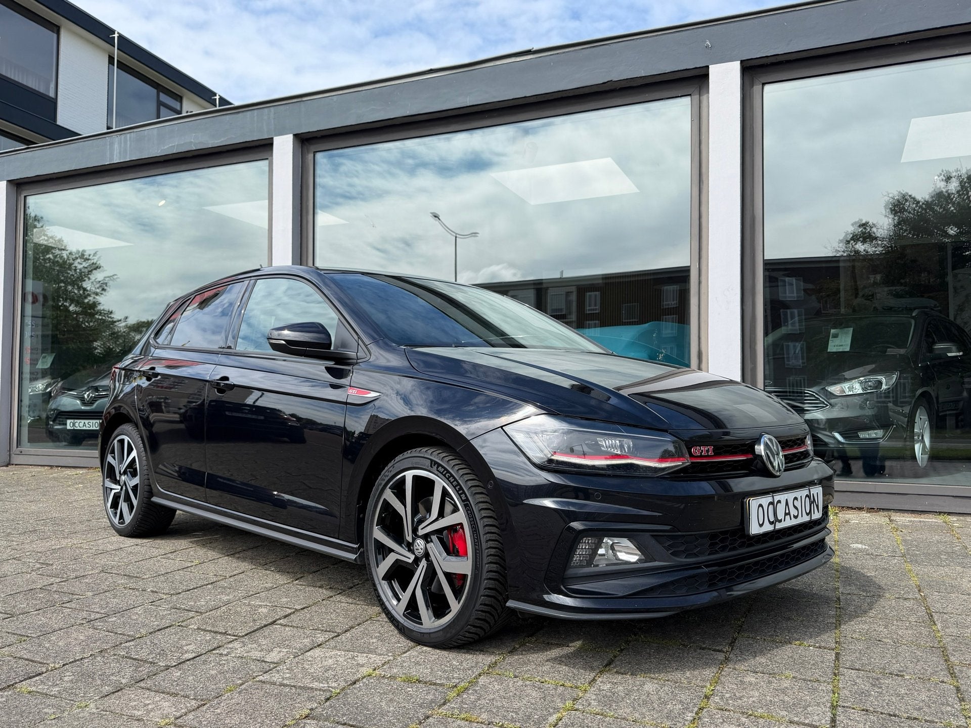 Volkswagen POLO 2.0 TSI GTI, Auto's, Volkswagen, 4 cilinders, 1984 cc, Zwart, Geïmporteerd