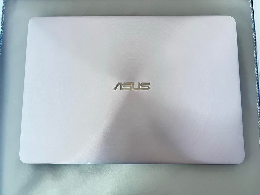 ASUS UX310U NotebookPC - Intel Core i3, Computers en Software, Windows Laptops, Ophalen of Verzenden, Gebruikt, 15 inch, 2 tot 3 Ghz