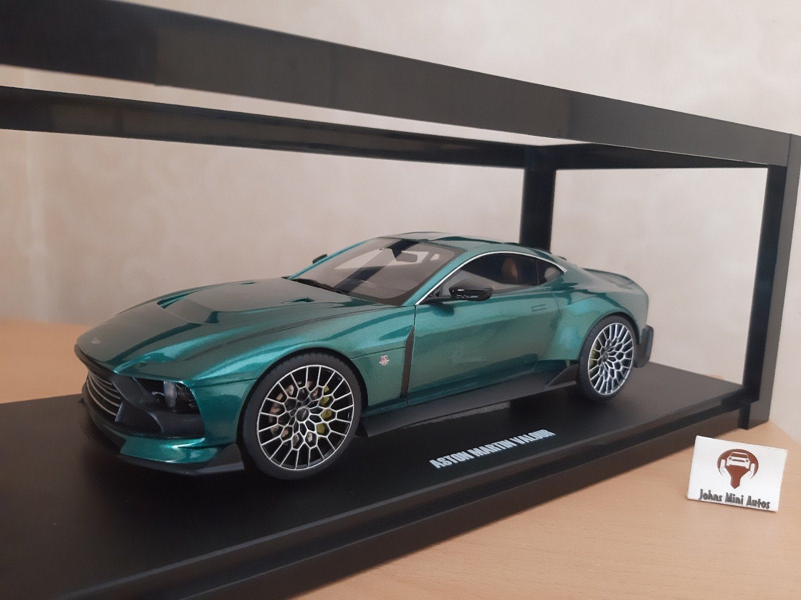 Aston Martin Valour 2024 Metallic Green GT480 GT Spirit 1:18