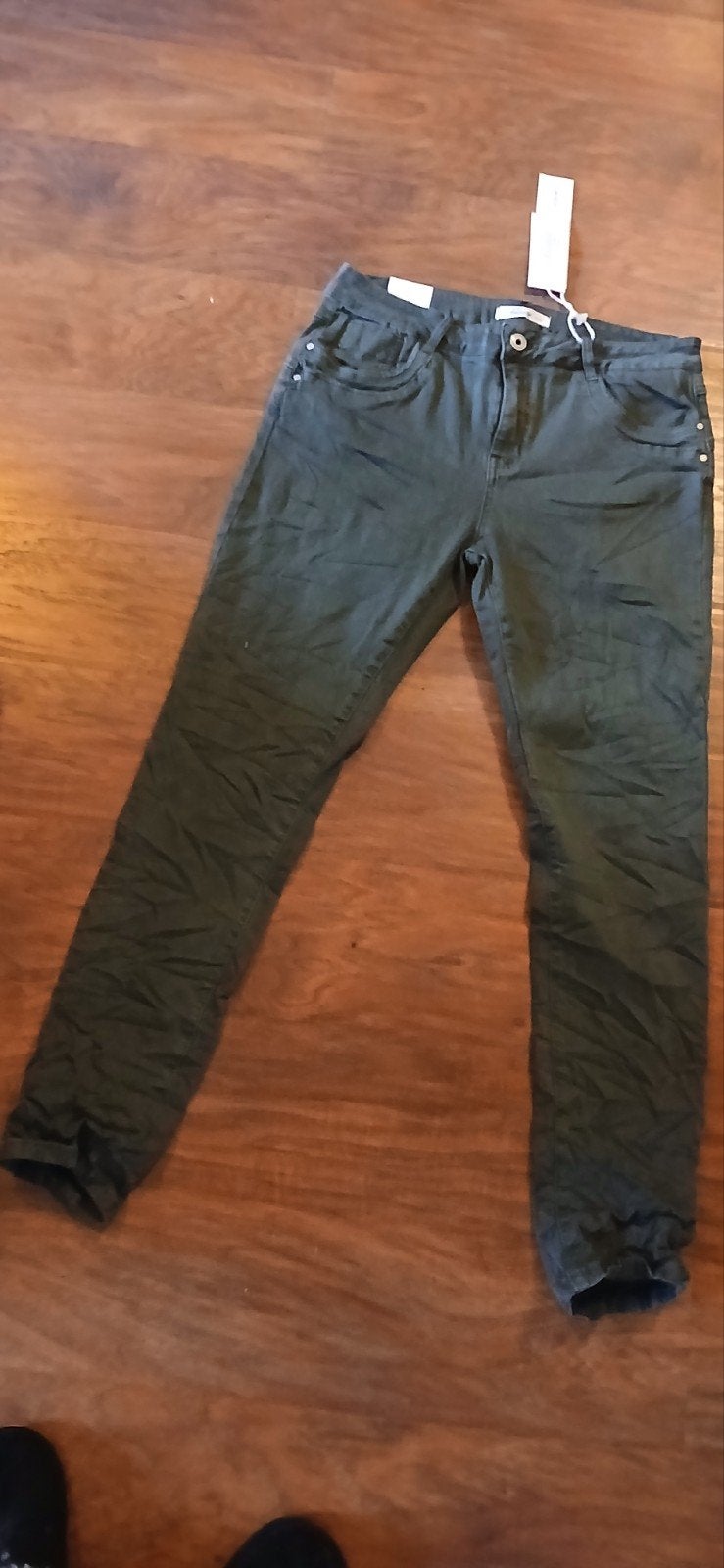 Nieuwe dames broek XL - Baggy Jeans stijl, Kleding | Dames, Ophalen of Verzenden, Nieuw, Maat 46/48 (XL) of groter, Groen