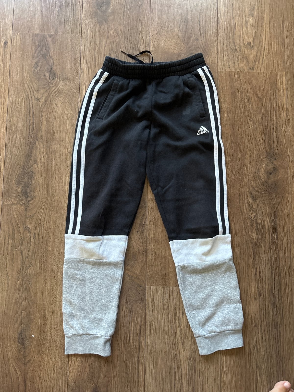 Adidas joggingbroek maat 140, Ophalen of Verzenden