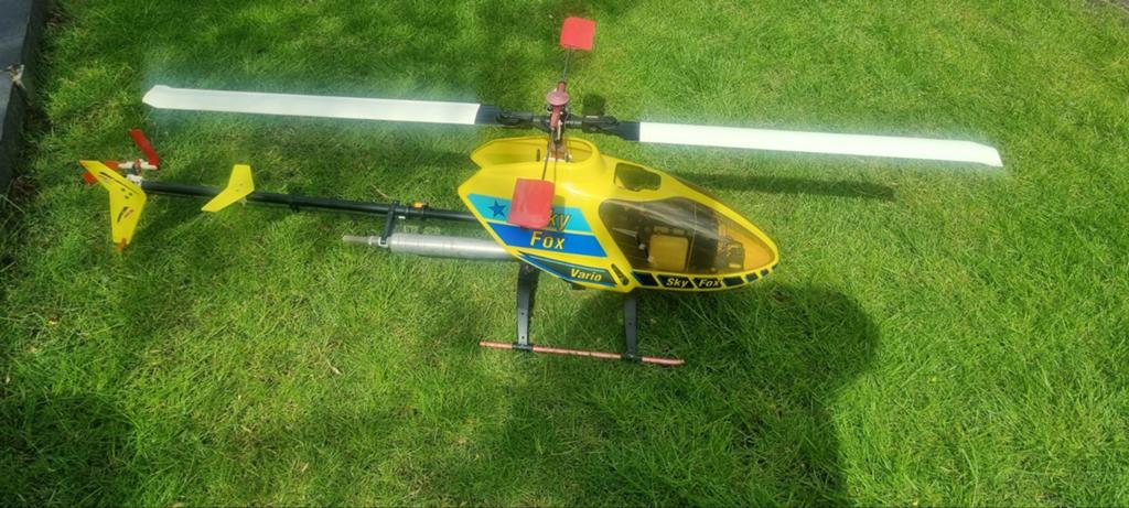 Diverse RC Helikopters en Vario Onderdelen, Ophalen of Verzenden