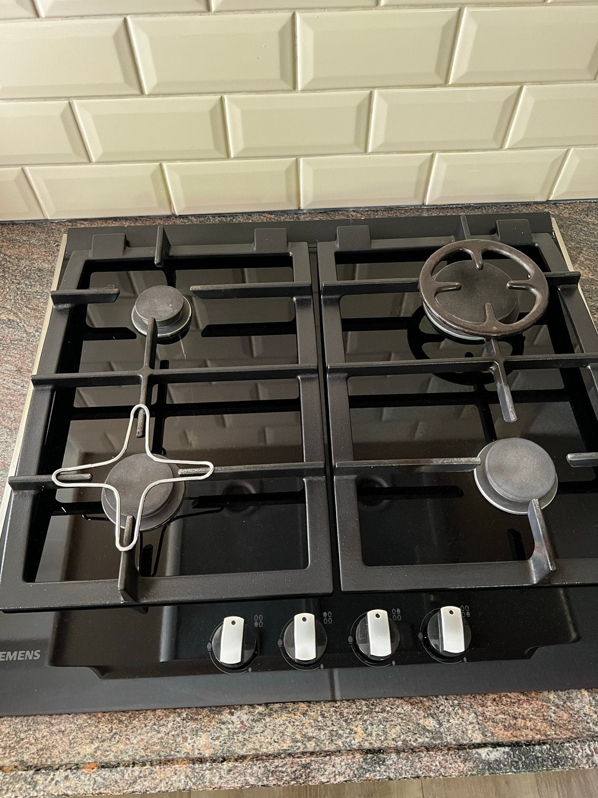 Siemens Gasfornuis - 4 Kookzones - Zwart, Ophalen, Gebruikt, 4 kookzones, Inbouw