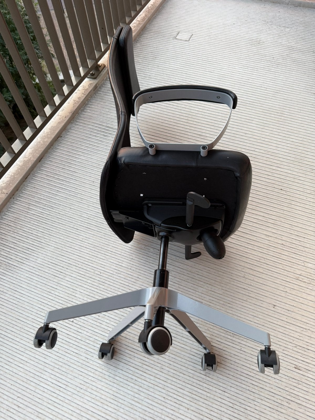 IKEA Markus office chair, Huis en Inrichting, Ophalen, Gebruikt, Zwart, Bureaustoel