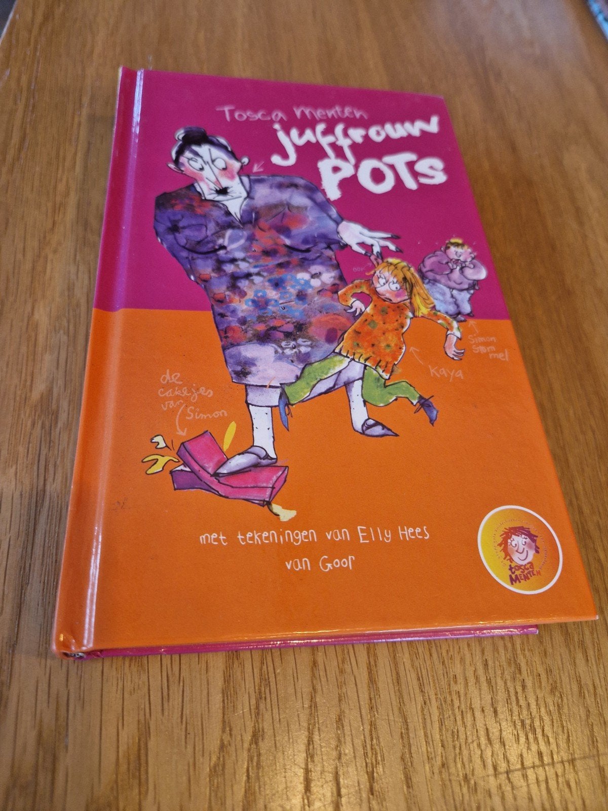 Juffrouw Pots - Tosca Menten (Kinderboek), Ophalen of Verzenden, Gelezen, Tosca Menten, Fictie algemeen