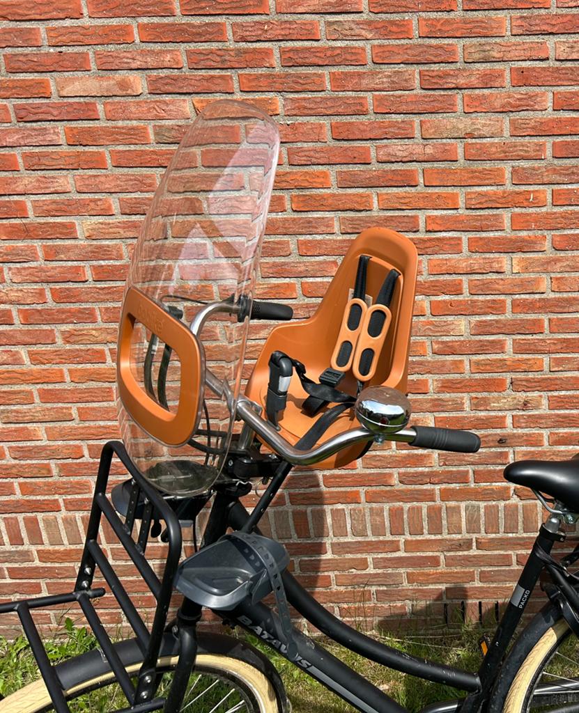 Fietsstoeltje Bobike, Fietsen en Brommers, Fietsaccessoires | Fietsstoeltjes, Ophalen, Gebruikt, Voorzitje, Voetsteuntjes