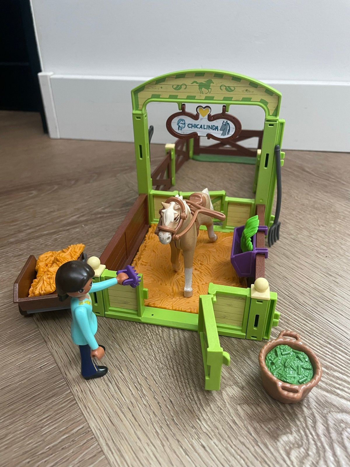 Playmobil Spirit - Paardenbox Pru & Chicalinda 9479, Gebruikt, Complete set, Overige typen, Ophalen of Verzenden