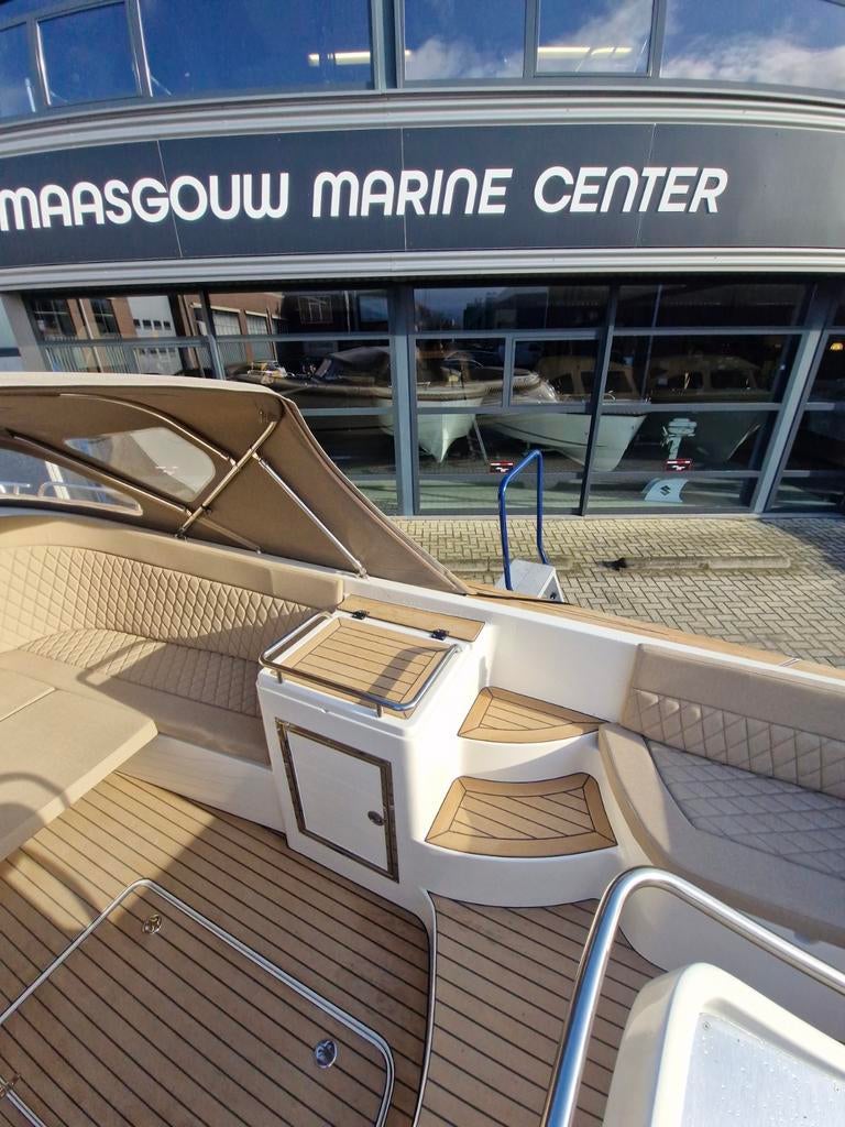 Primeur Tender 850 - Luxe en Vaarklaar met Suzuki 140 pk, Buitenboordmotor, Boegschroef, Nieuw, Tender