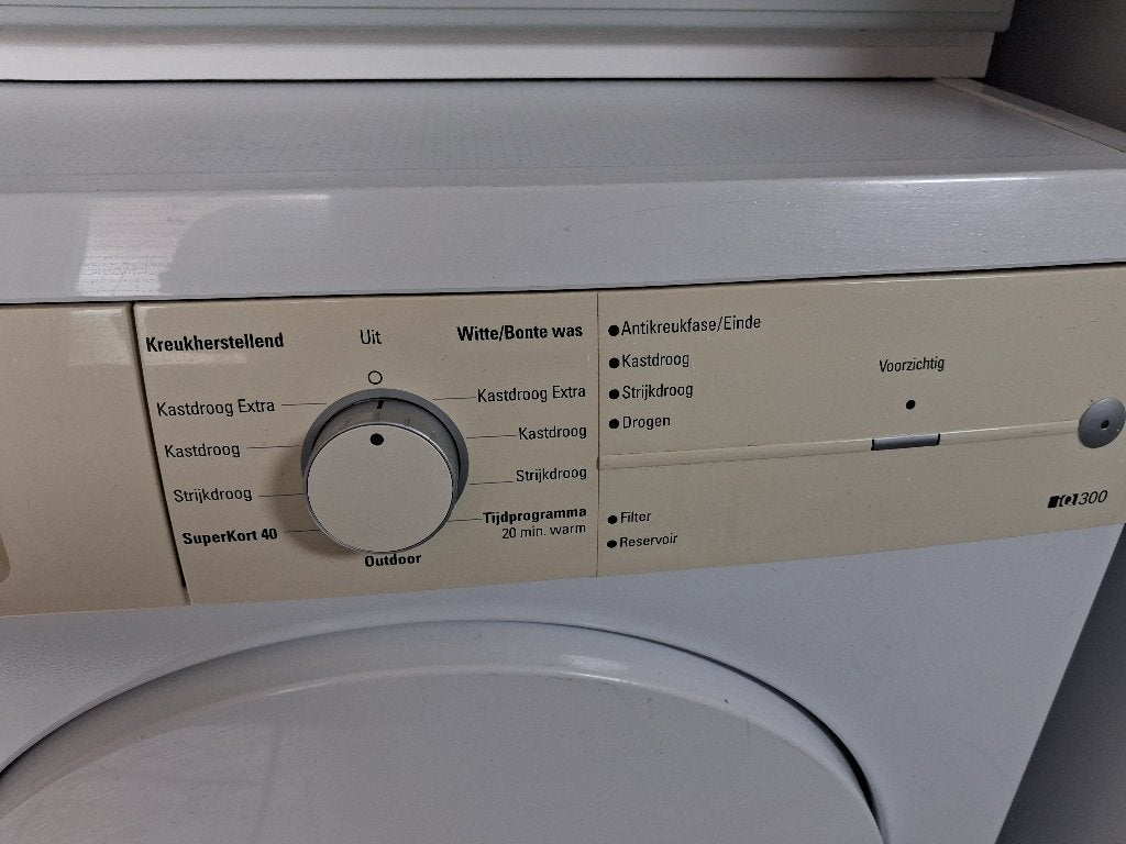 SIEMENS IQ 300 Condens Wasdroger, Ophalen, 6 tot 8 kg, Anti-kreukfase, Zo goed als nieuw