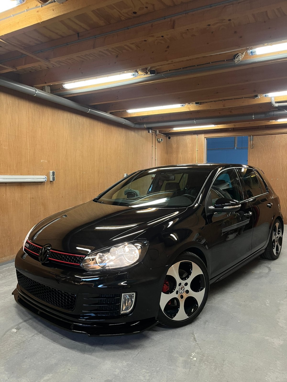 Volkswagen Golf 2.0 GTI 155KW DSG 2009 Zwart, Zwart, 4 cilinders, Zwart, 1314 kg